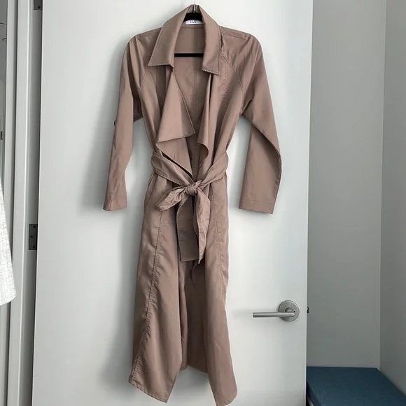 ILY Tan trench coat